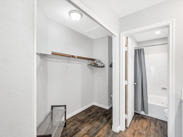 1542 Evening Spirit Ave — Photo 3