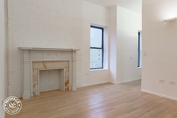 Rented by MySpaceNYC | media 19