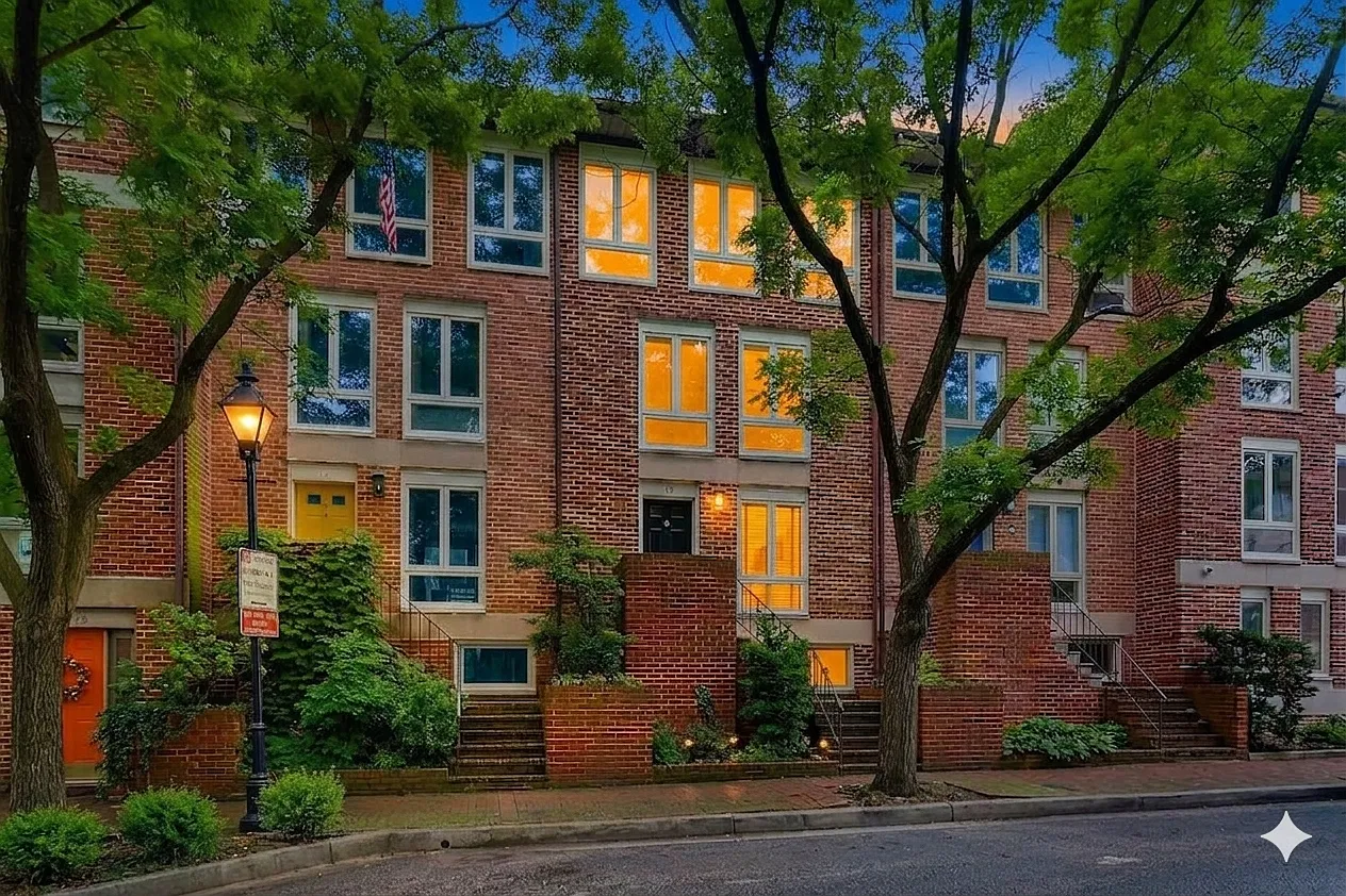 4 bed, 2.5 bath, 2304 sqft, $3,800 — Photo 1