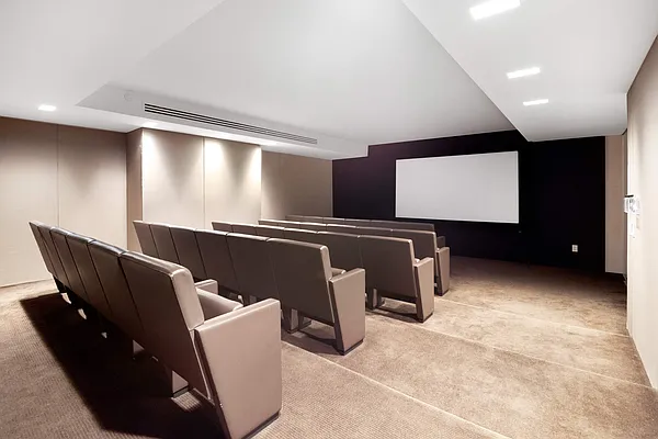 Sold by Compass | media 18