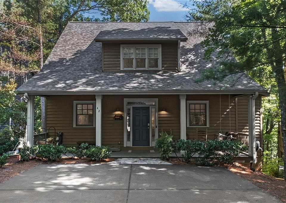 1st image of 42 Chestnut Knoll Ct