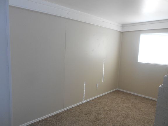 5th image of 6370 Glenmore Ave