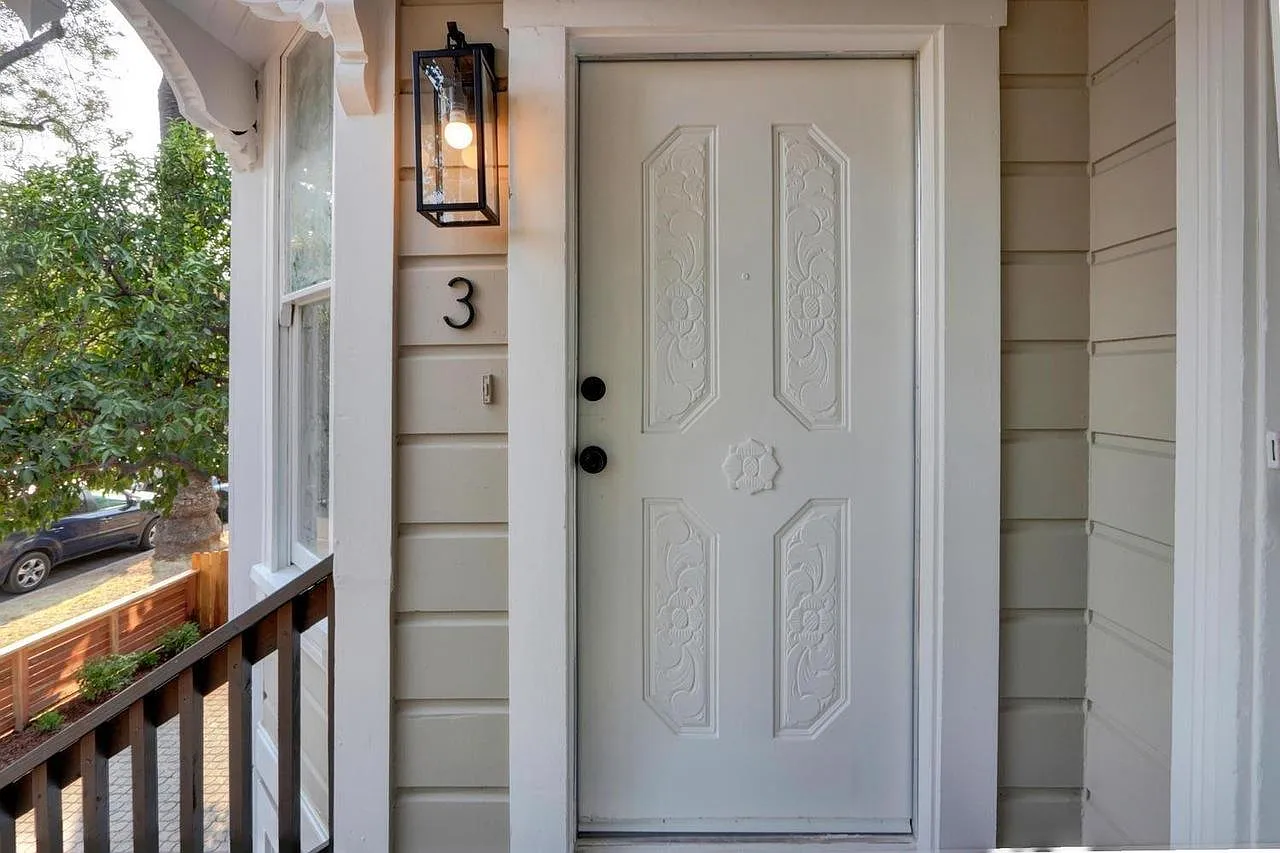1 bed, 671 sqft, $2,000 — Photo 2