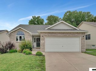 3147 Mickaela Ln, Lincoln, NE 68521
