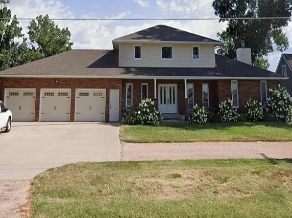 5 Brandts Lakewood, Kearney, NE 68845
