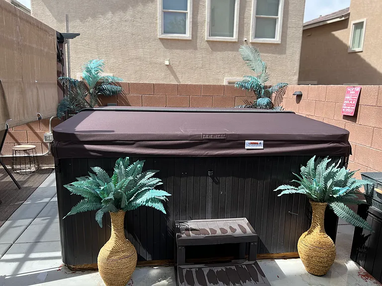 28 Yellow Peak Ave — Photo 24