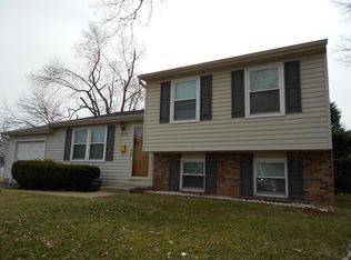 4575 Reinbeau Dr, Columbus, OH 43232