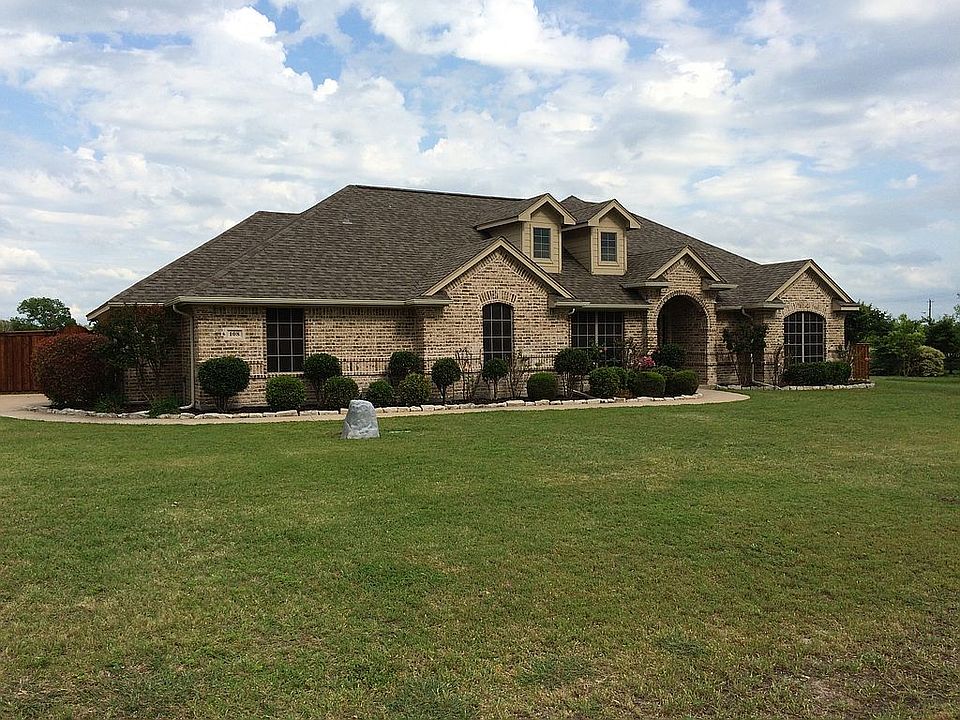1st image of 108 Yeary Ln
