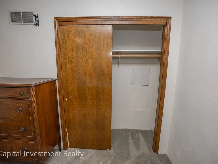 811 E Lincoln St #A — Photo 16