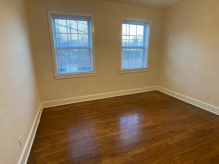 917 Oxmoor Rd #201 — Photo 23