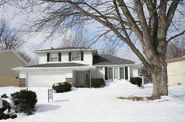 1st image of 10512 O St