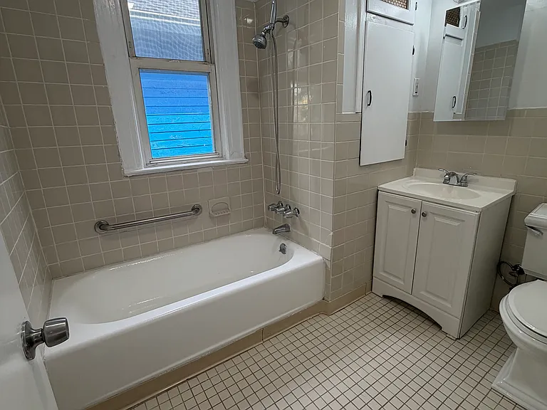 12 Patten Pl #1 — Photo 7
