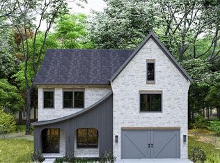 300 Hillcrest View Dr, Suwanee, GA 30024