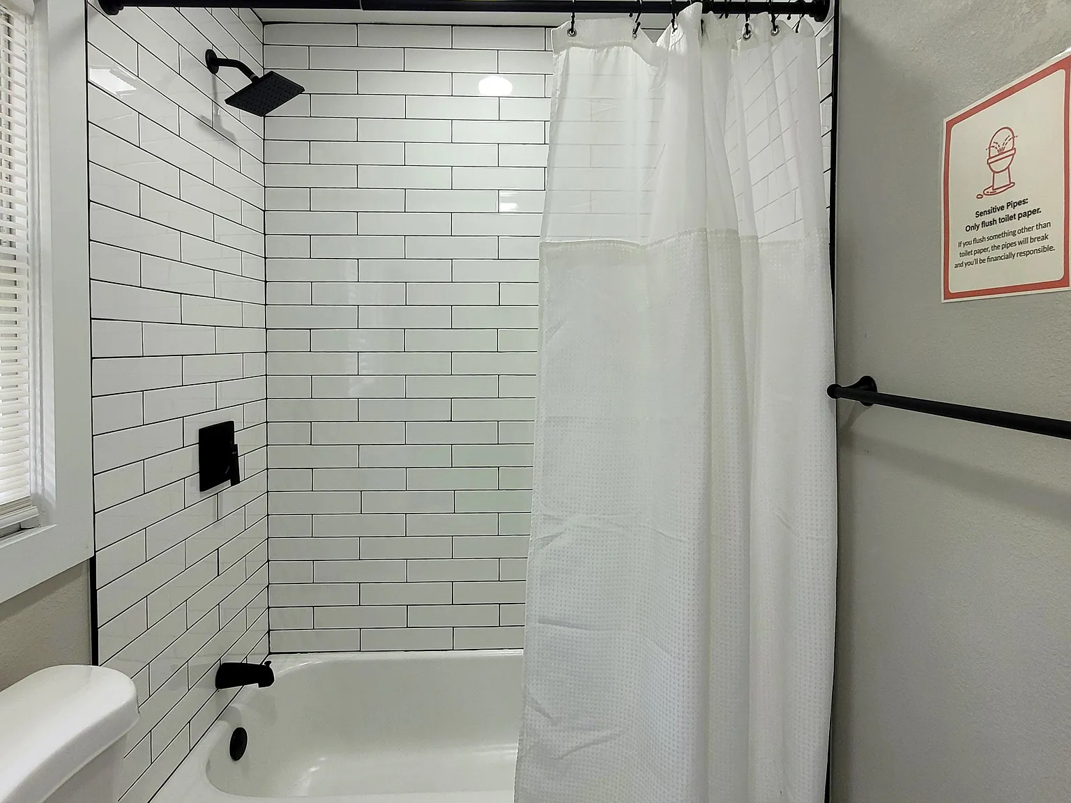 4 bed, 2.0 bath, 1344 sqft, $680 — Photo 4