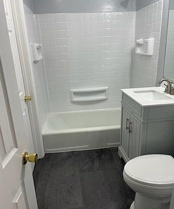 3rd image of 513 N Lavira Ave