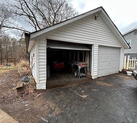garage