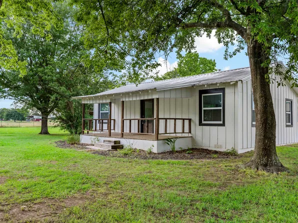 1604 County Road 2225, Detroit, TX 75436
