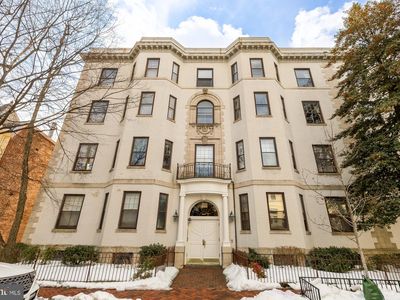 3014 Dent Pl NW, Washington, DC, 20007