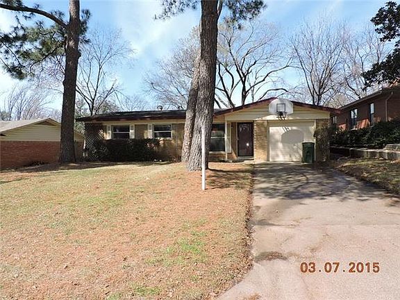 2nd image of 1608 Westcrest Dr