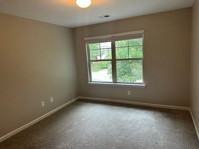4680 Ravenwood Loop — Photo 12
