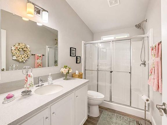 5th image of 3300 E Broadway Rd #143
