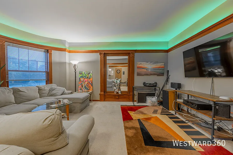 Available 09/01 / Buena Park / 3 Bed / 2 Bath / In-unit Laundry / Balcony and back deck / Pets We... — Photo 4