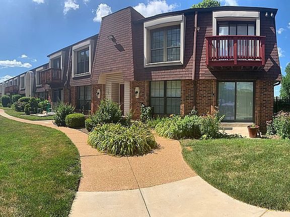 5th image of 1175 Appleseed Ln APT D
