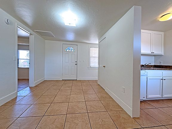 3rd image of 3636 E Bellevue St Unit 5