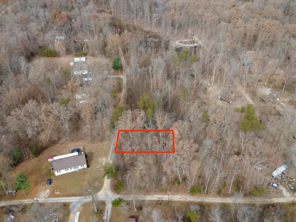 11 Tresa St, Crossville, TN 38572