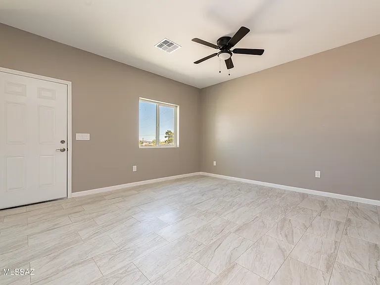 2447 S Campbell Ave #1 — Photo 24