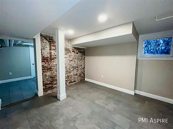 5th image of 1331 Columbine St #1D
