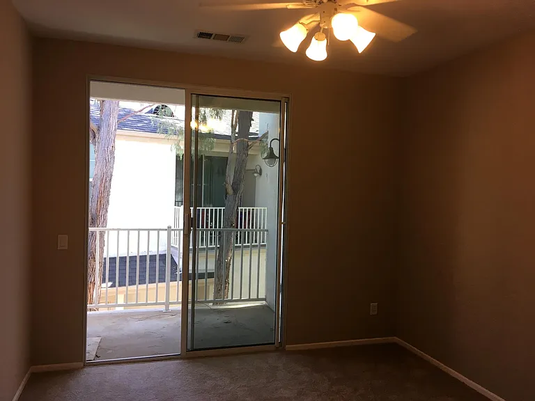 24132 Victoria Ln — Photo 17