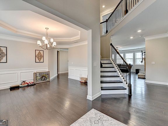 4th image of 5525 Nesmith Ct