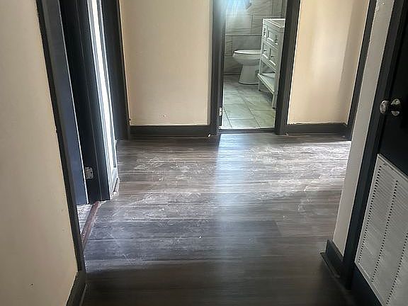 2nd image of 1661 Polk St