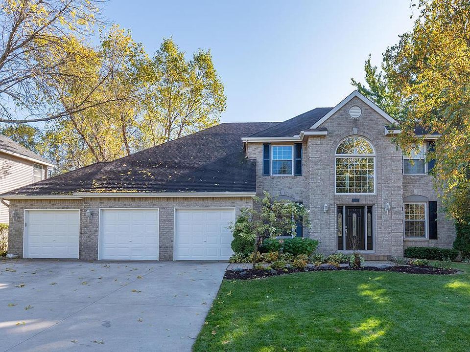 1st image of 16713 Mayfield Dr
