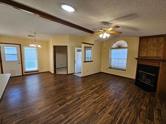 3rd image of 2116 Westmore Dr