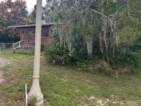 2nd image of 4998 Lake Lowery Rd