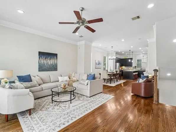 1010 W 24th St Unit O, Houston, TX 77008