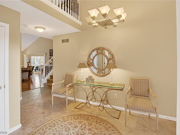 2nd image of 407 Clearbrook Dr