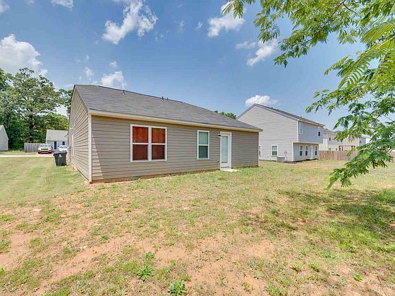 5th image of 731 Cannonsburg Dr