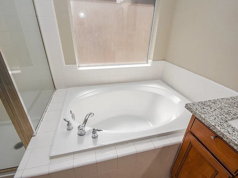 28026 Rusty Hawthorne Dr — Photo 13