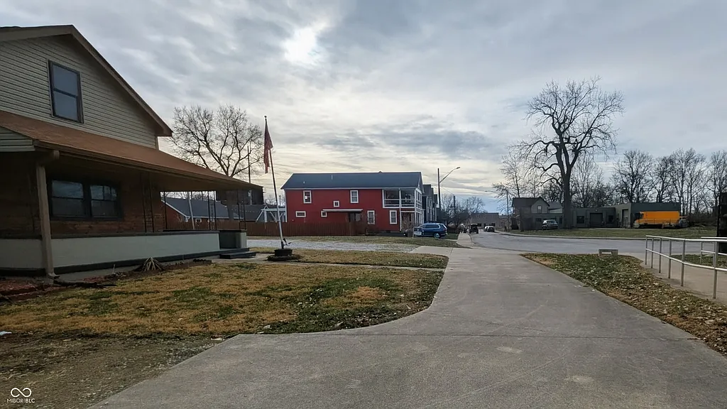 Property photo 4