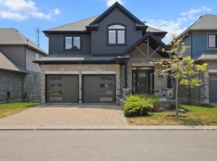 1061 Eagletrace Dr #177, London, ON N6G0T3