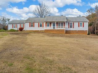 152 Timberlake Dr, Inman, SC 29349