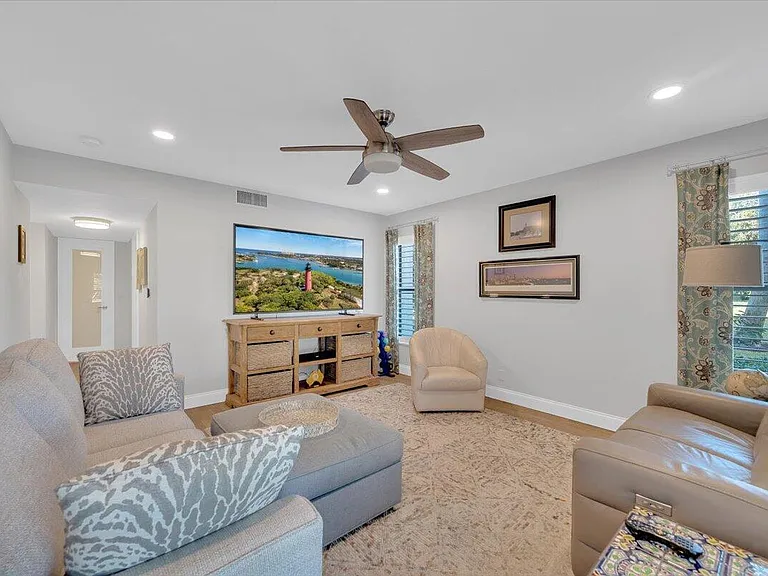 300 N Highway A1A #101H — Photo 21