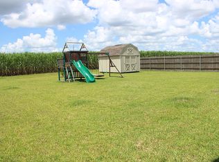 122 Chemet Rd, Youngsville, LA 70592