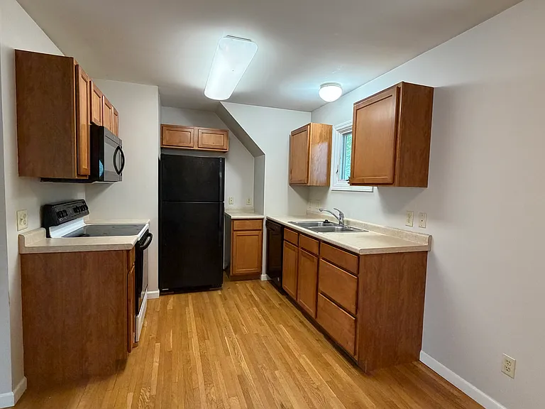 1202C N Central Ave — Photo 4
