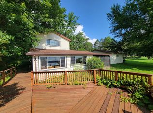 N4914 Butternut Trl, Juneau, WI 53039