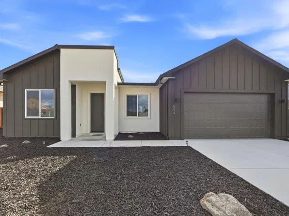 594 Fulton Way, Hollister, CA 95023