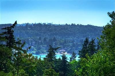 Olympic Mountain, City and Lake Views From This New Construction